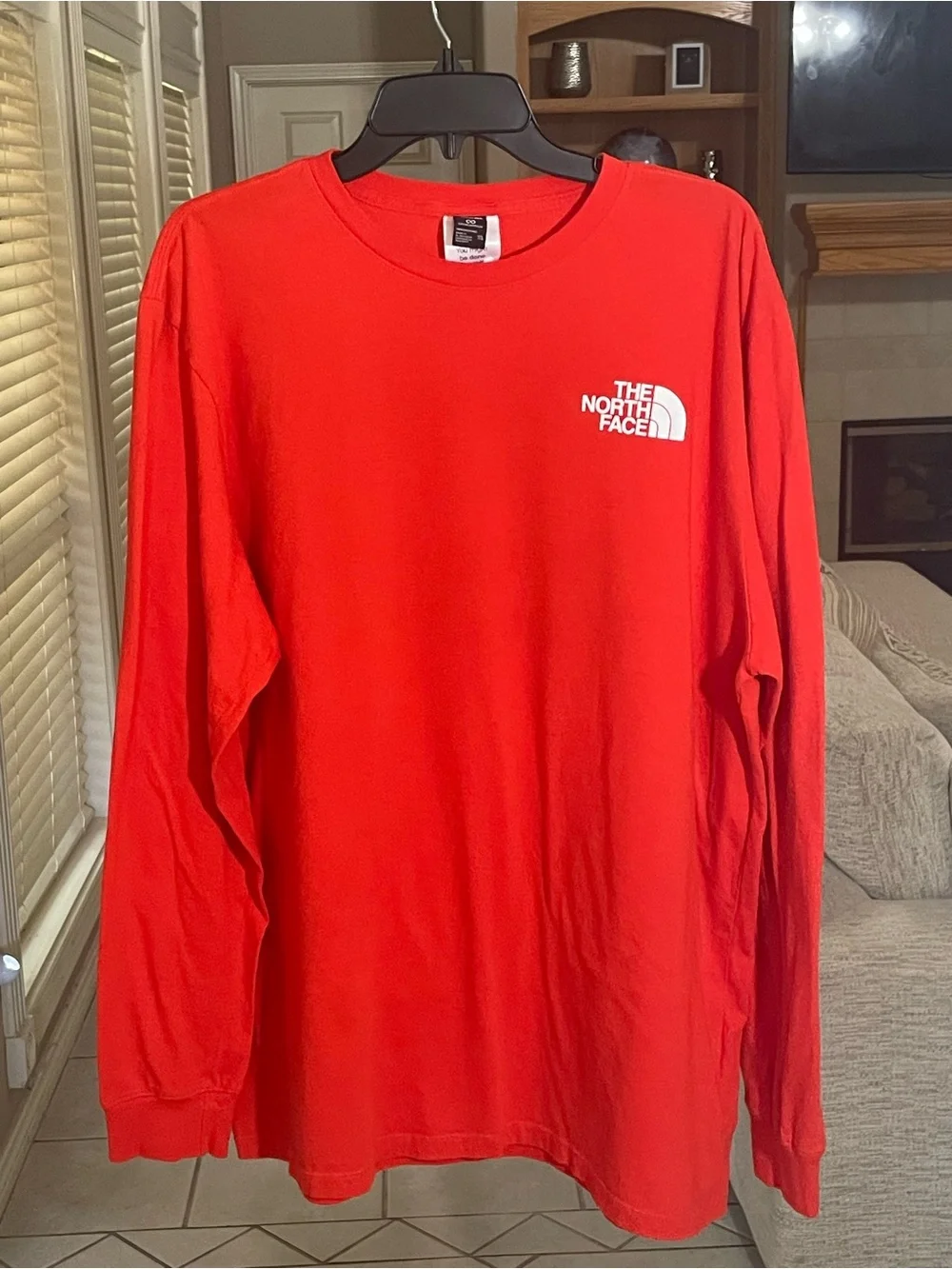 The North Face Circular Design Long Sleeve T-Shirt Men XXL Red Graphic Tee⁠
